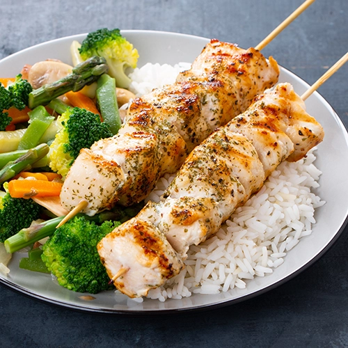 Chicken Skewer with White Rice and Vegetables